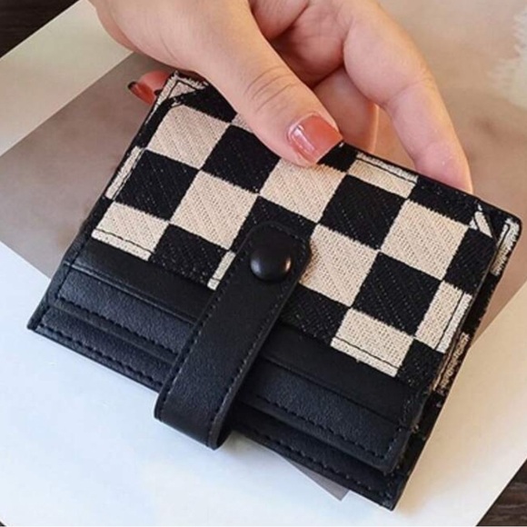 NEW Checkered Card Wallet - Picture 2 of 6